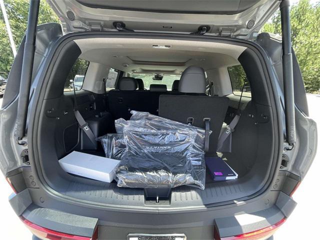 new 2025 Hyundai Santa Fe car, priced at $47,130