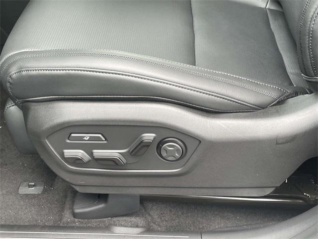 new 2026 Hyundai SANTA FE HEV car, priced at $50,905