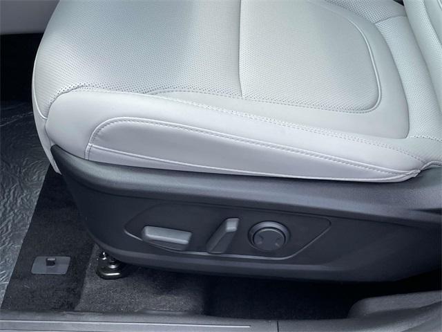 new 2025 Hyundai TUCSON Hybrid car, priced at $38,440