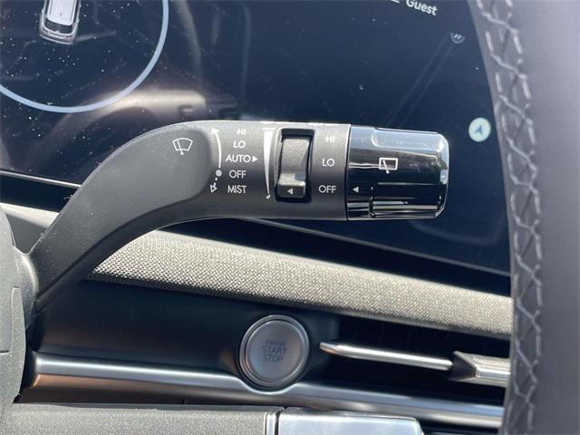 new 2025 Hyundai TUCSON Hybrid car, priced at $43,285