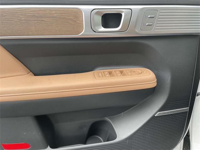 new 2025 Hyundai Santa Fe car, priced at $46,815