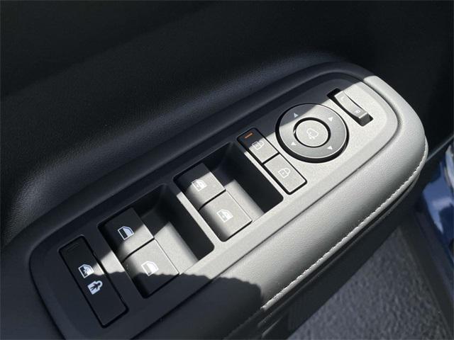 new 2025 Hyundai Santa Fe car, priced at $47,020