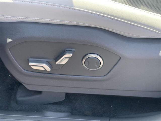 new 2025 Hyundai Santa Fe car, priced at $40,965