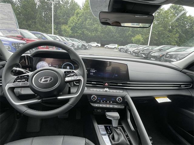 new 2025 Hyundai Elantra car, priced at $28,660