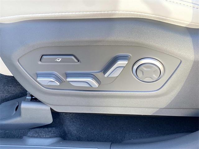 new 2026 Hyundai SANTA FE HEV car, priced at $53,200