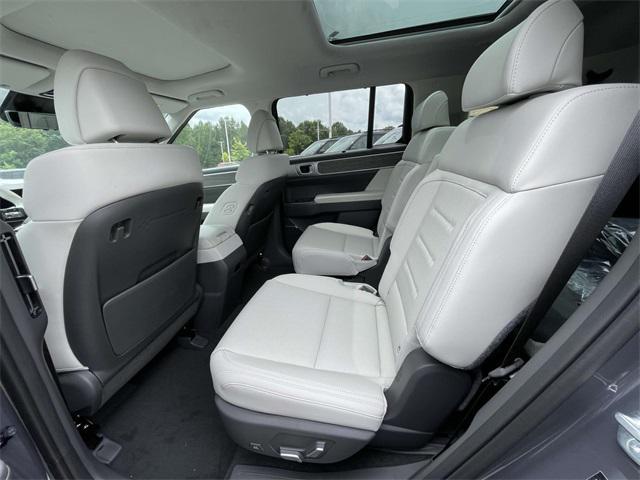 new 2025 Hyundai SANTA FE HEV car, priced at $49,965