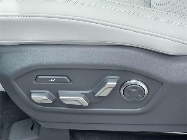 new 2025 Hyundai SANTA FE HEV car, priced at $49,965