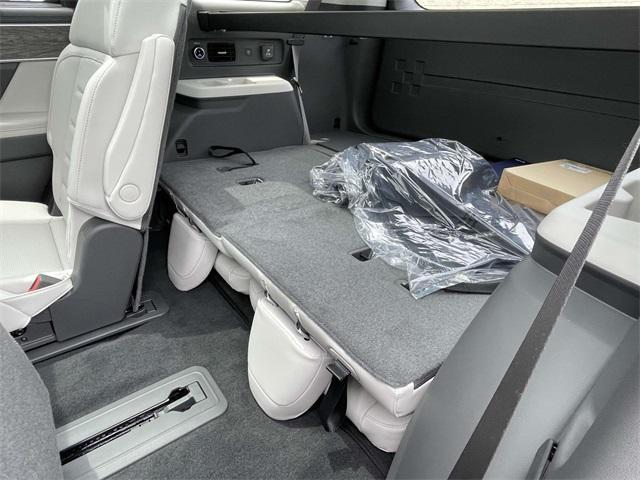 new 2025 Hyundai SANTA FE HEV car, priced at $49,965