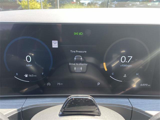 used 2025 Hyundai Santa Fe car, priced at $37,900
