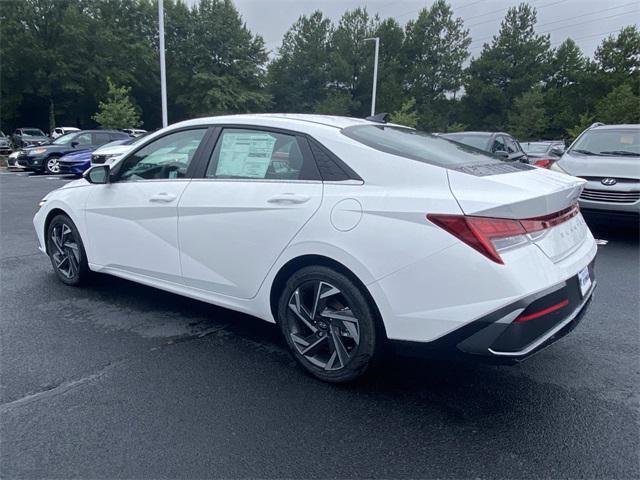 new 2025 Hyundai Elantra car, priced at $31,585