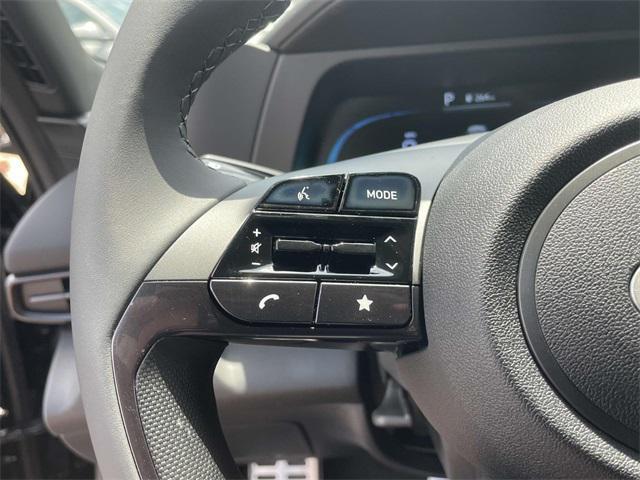 new 2025 Hyundai Elantra car, priced at $25,020