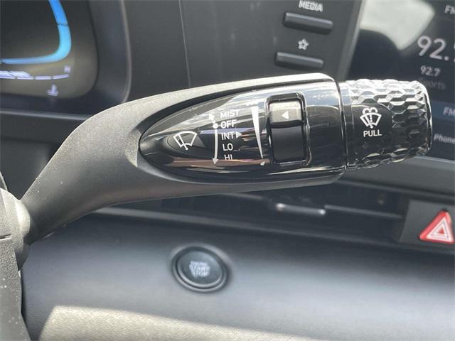 new 2025 Hyundai Elantra car, priced at $25,020
