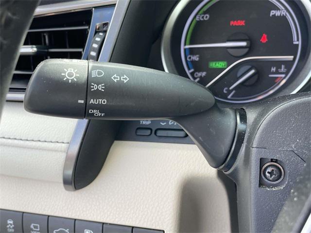 used 2021 Toyota Camry Hybrid car, priced at $26,900