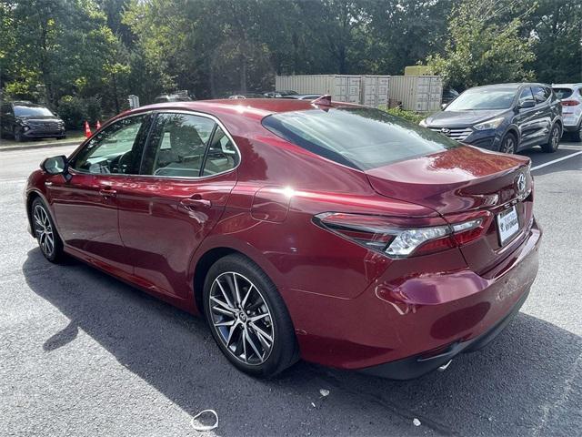 used 2021 Toyota Camry Hybrid car, priced at $26,900
