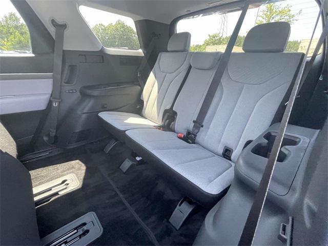 used 2025 Hyundai Palisade car, priced at $35,900