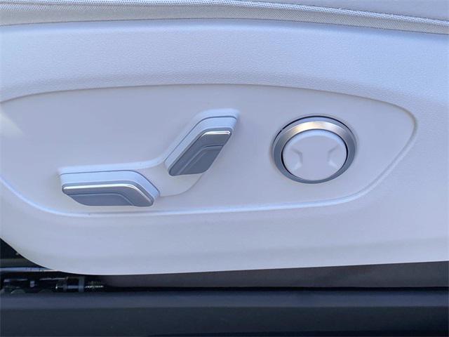 new 2026 Hyundai IONIQ 9 car, priced at $69,775