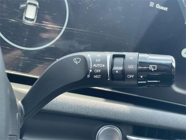 new 2025 Hyundai TUCSON Hybrid car, priced at $44,085