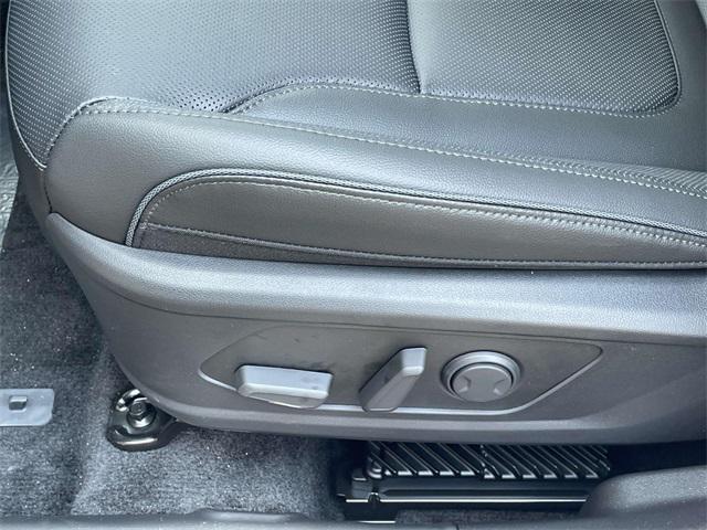 new 2025 Hyundai TUCSON Hybrid car, priced at $44,085