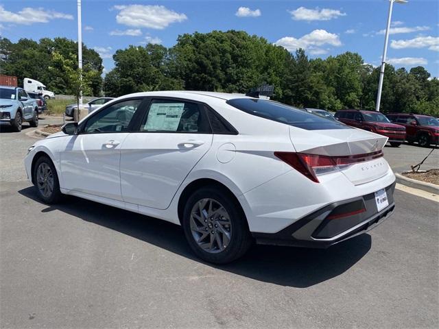 new 2024 Hyundai Elantra car, priced at $25,760