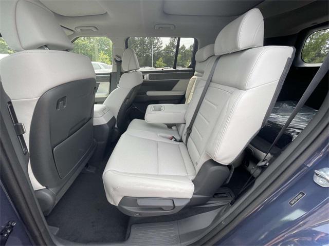new 2025 Hyundai Santa Fe car, priced at $46,805
