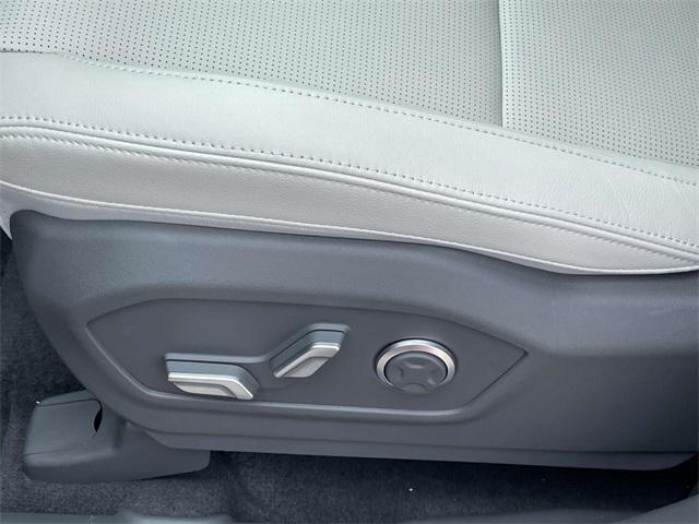 new 2025 Hyundai Santa Fe car, priced at $46,805