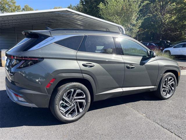 new 2025 Hyundai TUCSON Hybrid car, priced at $43,910