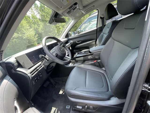 used 2025 Hyundai TUCSON Hybrid car, priced at $33,900