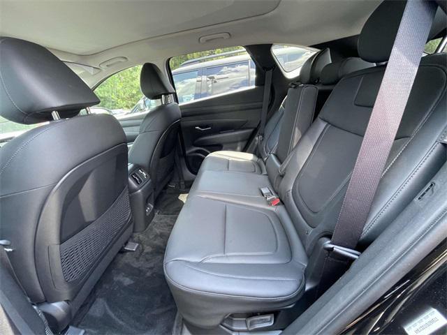 used 2025 Hyundai TUCSON Hybrid car, priced at $33,900