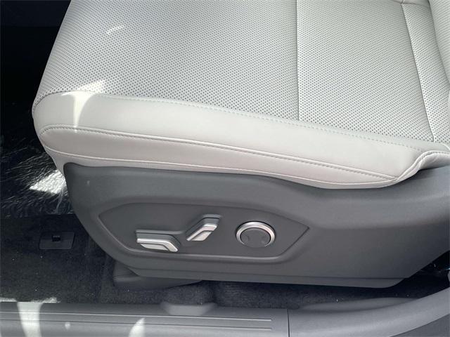 new 2025 Hyundai Santa Fe car, priced at $41,885