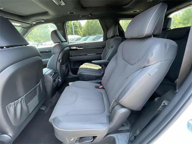 new 2025 Hyundai Palisade car, priced at $57,140