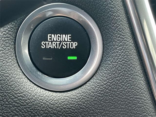 used 2023 Chevrolet Traverse car, priced at $37,900