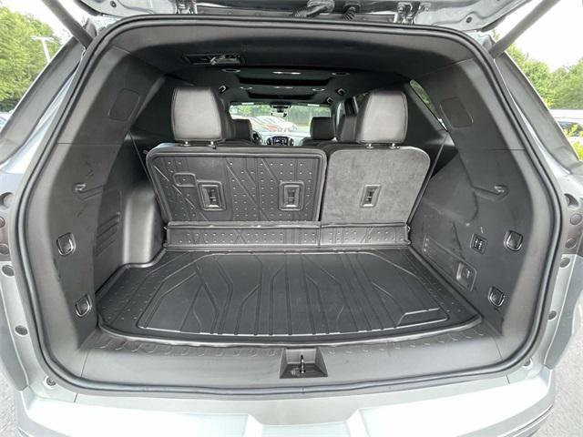 used 2023 Chevrolet Traverse car, priced at $37,900