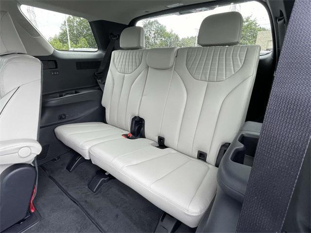 used 2025 Hyundai Palisade car, priced at $44,900