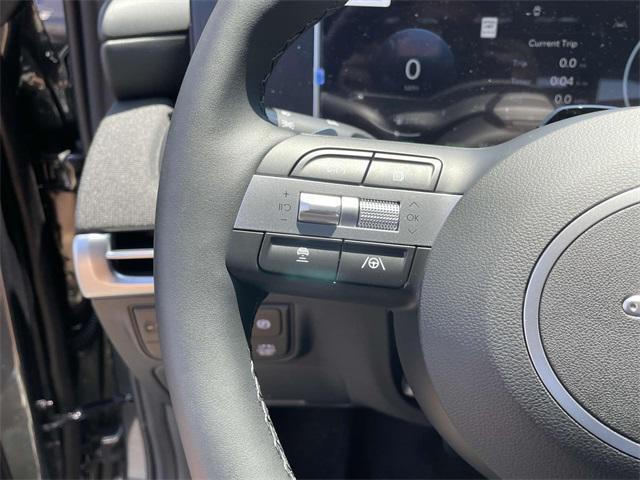 new 2025 Hyundai TUCSON Hybrid car, priced at $43,205