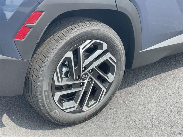 new 2025 Hyundai Tucson car, priced at $42,215
