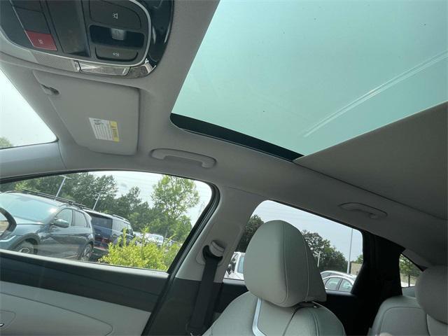 new 2025 Hyundai Tucson car, priced at $42,215