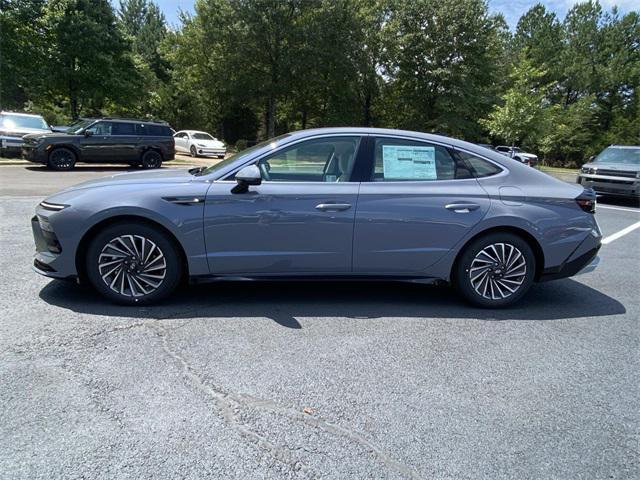 new 2024 Hyundai Sonata Hybrid car, priced at $32,365