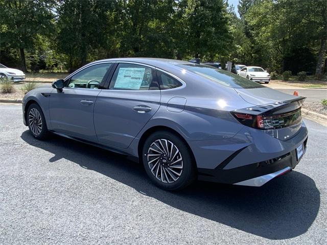 new 2024 Hyundai Sonata Hybrid car, priced at $32,365