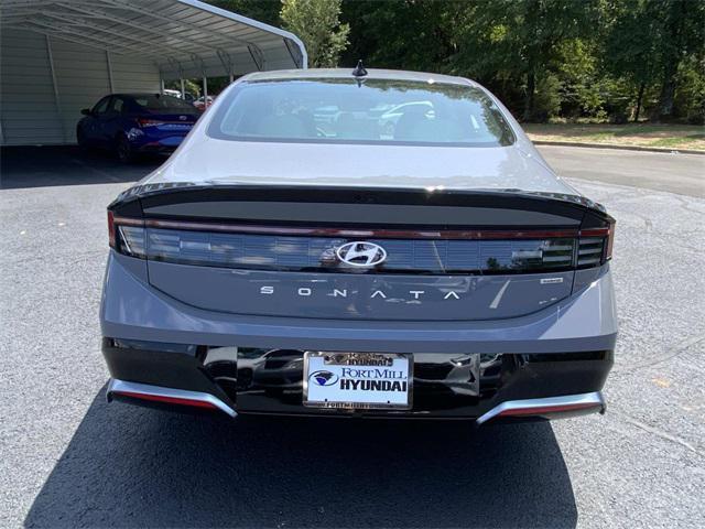 new 2024 Hyundai Sonata Hybrid car, priced at $32,365