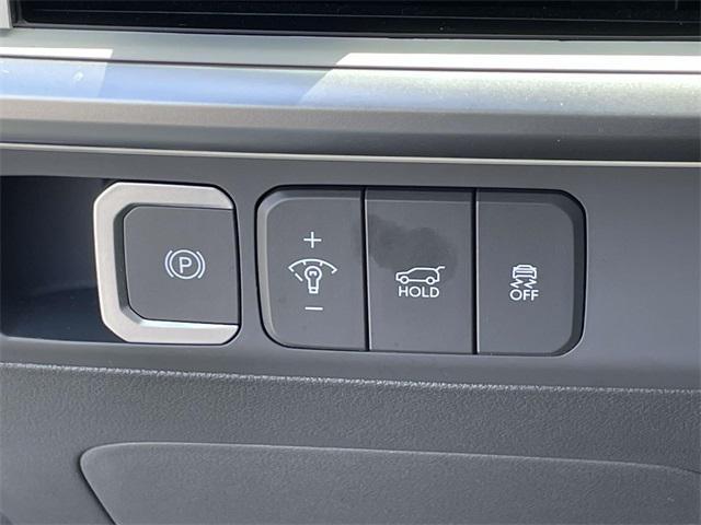 used 2025 Hyundai Santa Fe car, priced at $32,900