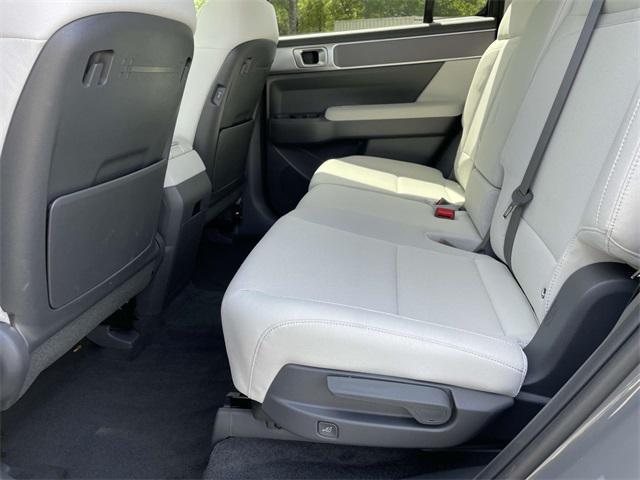 used 2025 Hyundai Santa Fe car, priced at $32,900
