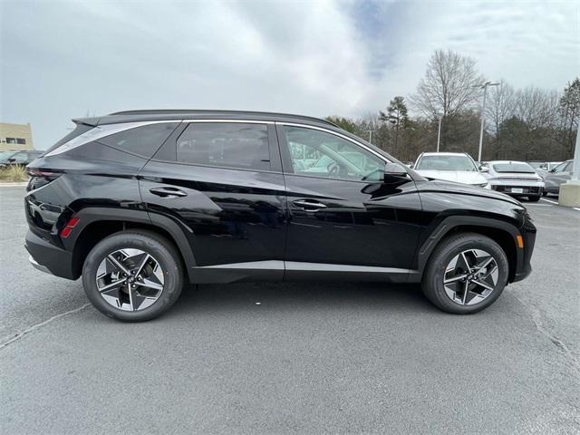 new 2025 Hyundai TUCSON Hybrid car, priced at $38,335