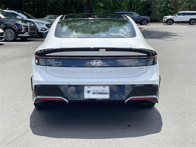 new 2025 Hyundai Sonata Hybrid car, priced at $39,960