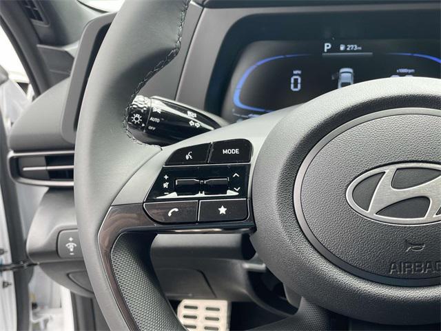 new 2025 Hyundai Elantra car, priced at $25,385