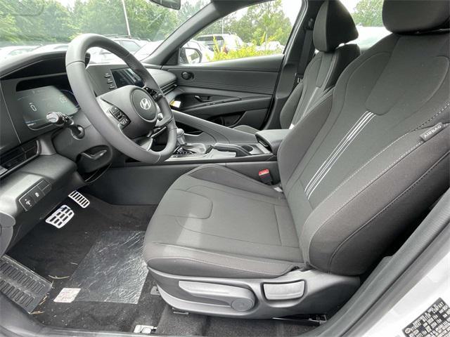 new 2025 Hyundai Elantra car, priced at $25,385