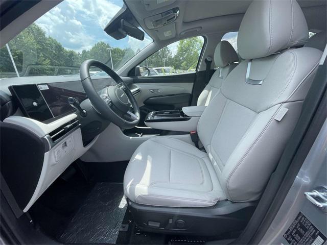 new 2025 Hyundai Tucson car, priced at $42,990