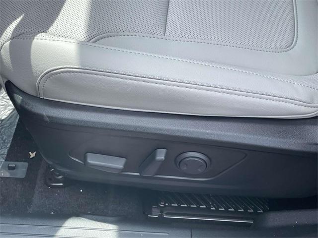new 2025 Hyundai Tucson car, priced at $42,990