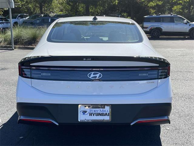 new 2026 Hyundai Sonata Hybrid car, priced at $31,350