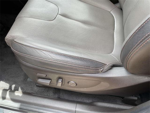 used 2020 Hyundai Santa Fe car, priced at $24,500