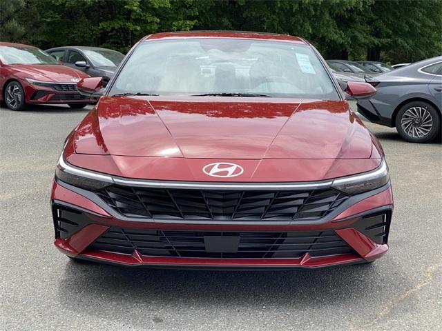 new 2024 Hyundai Elantra car, priced at $26,223